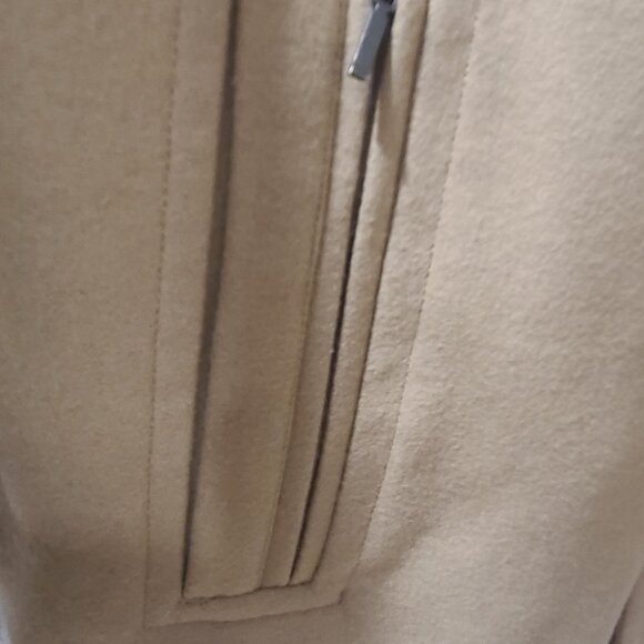 Camel-colored winter coat by London Fog - Picture 9 of 11